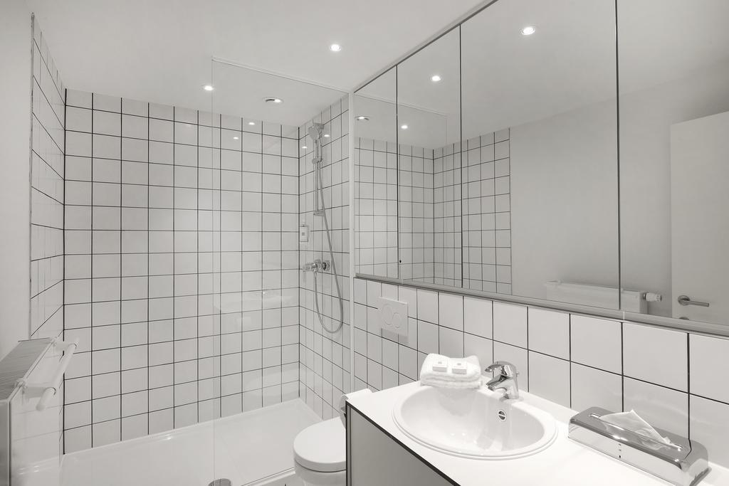 La Source - Quartier Louise 3* Bruxelas
