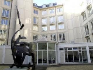 La Source - Quartier Louise Aparthotel 3*