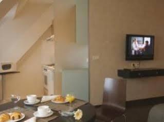 Aparthotel La Source - Quartier Louise 3*